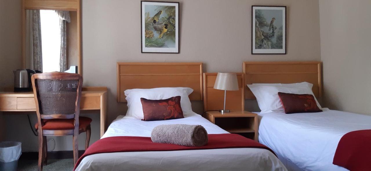 The Historic Hogsback Inn Eksteriør bilde