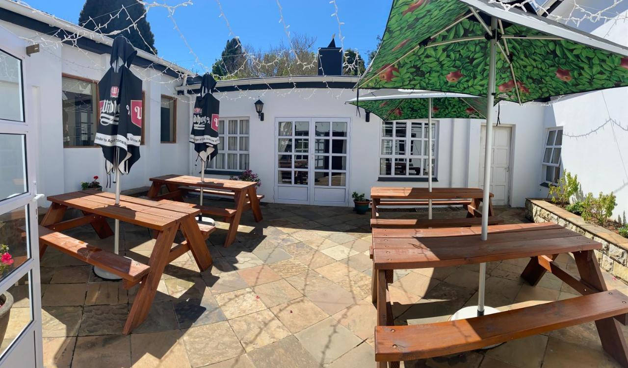 The Historic Hogsback Inn Eksteriør bilde