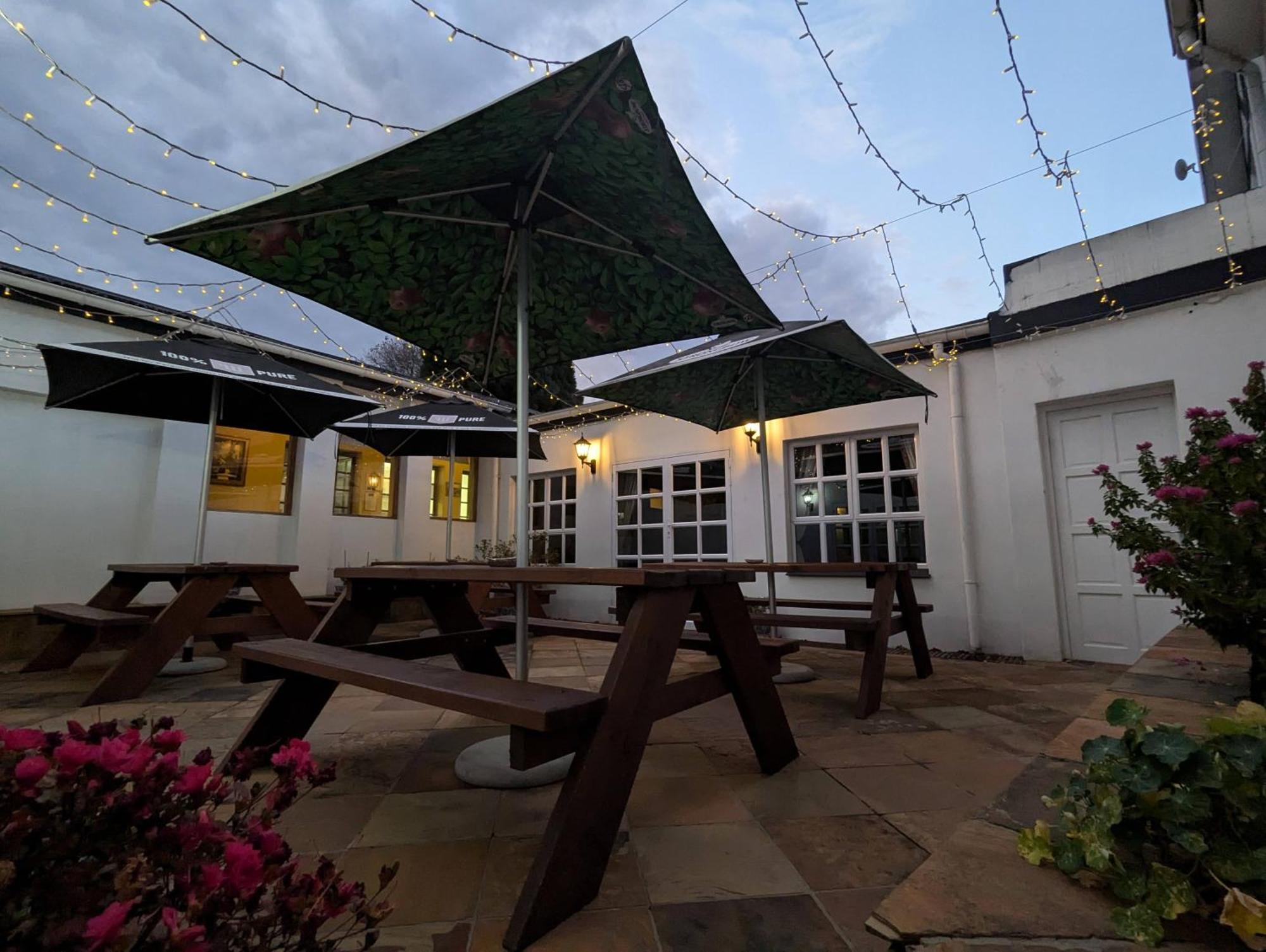 The Historic Hogsback Inn Eksteriør bilde